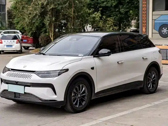 Leapmotor C11 Последовательный гибрид, 285 Смарт