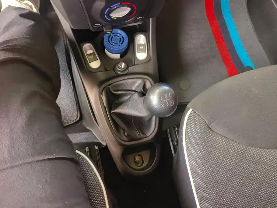 Photo 16 - BYD F0
