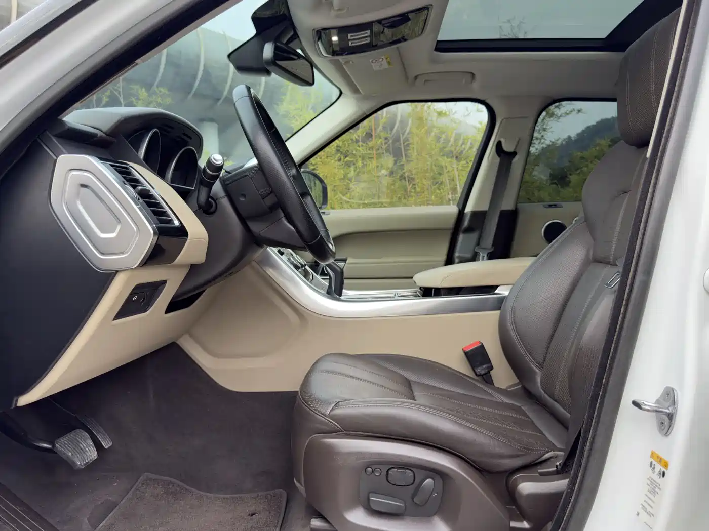 Land Rover Range Rover Sport 2014 3.0 SC V6 HSE фото 5