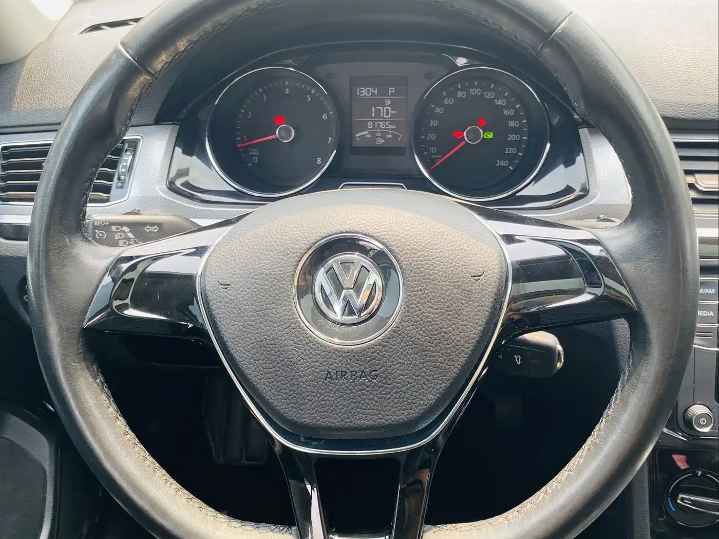 Volkswagen Bora 2016 Model 1.6L Automatic Comfort фото 15
