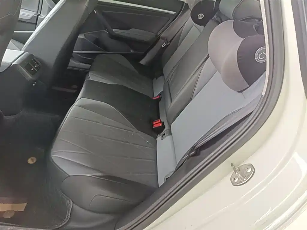 Volkswagen Lavida 2024 Model 1.5L Automatic Starlight 5 Million Edition фото 17