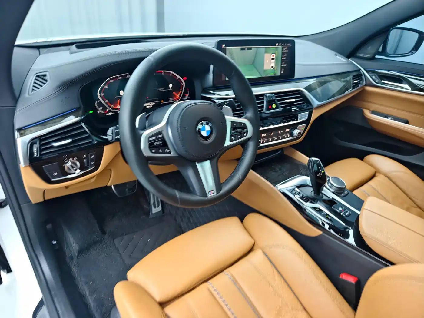 BMW 6 Series GT 2021 630i M Sport Package фото 10