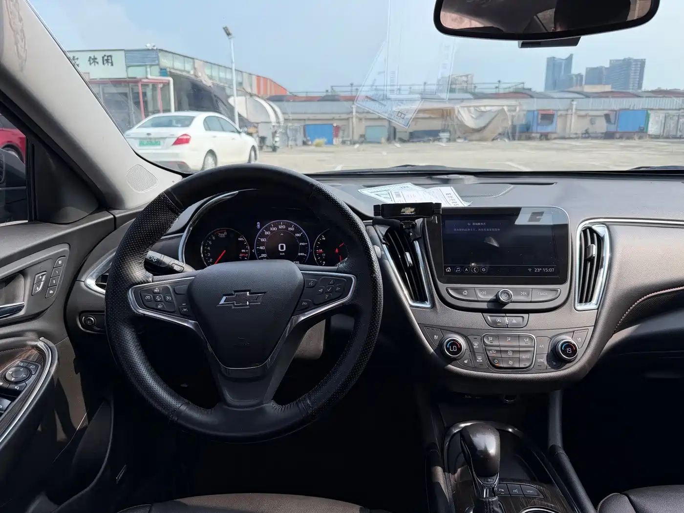Фото 9 - Chevrolet Malibu XL