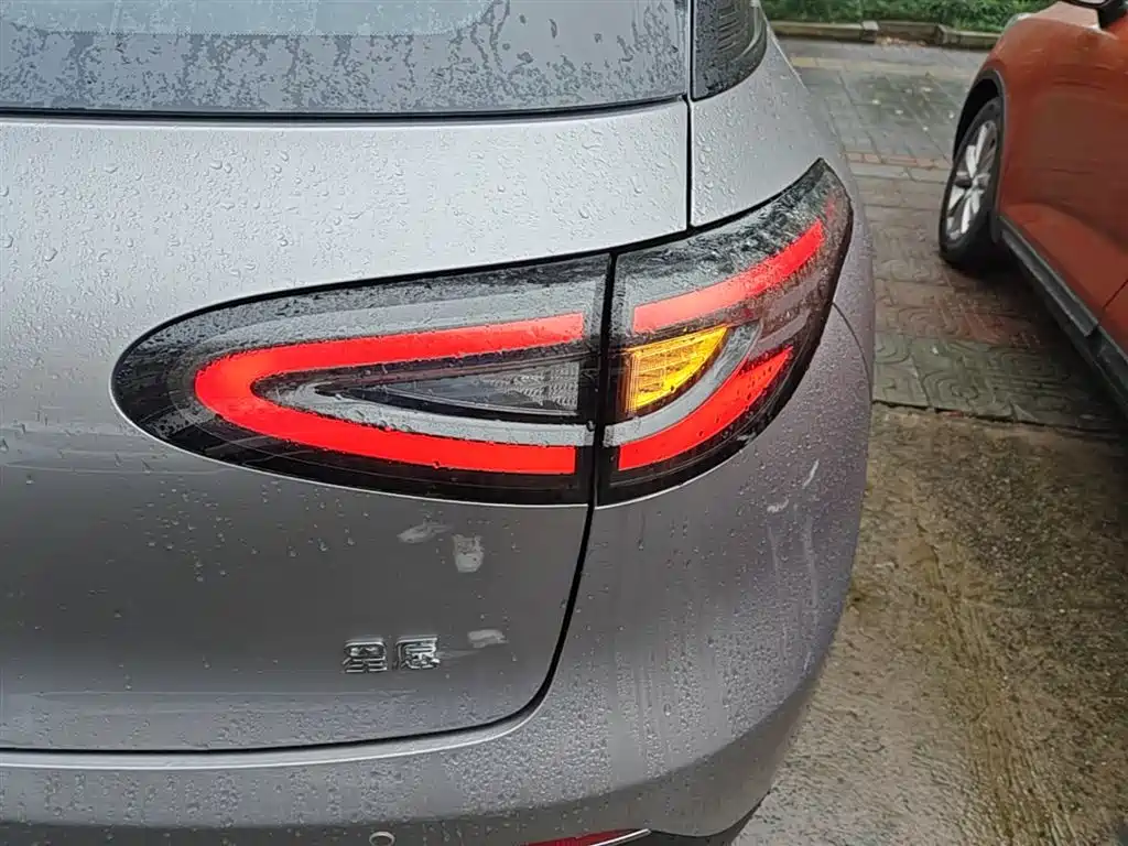 Geely Galaxy Starry Wish 2026 Edition 310km Youth Version фото 8