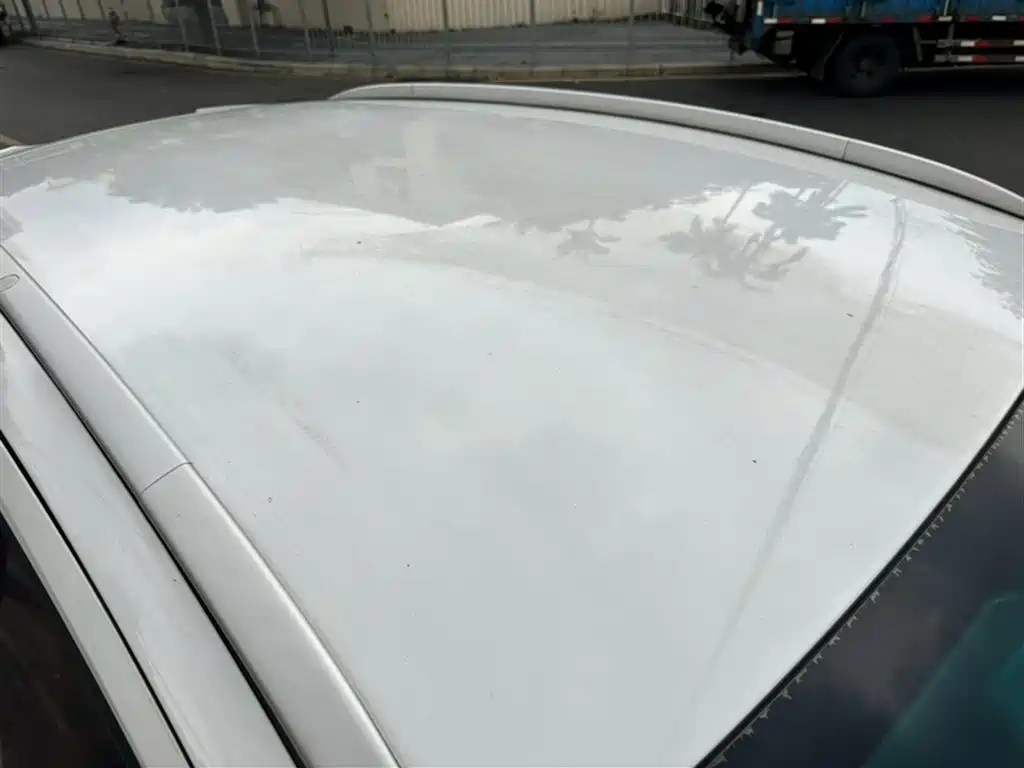 Фото 26 - Geely Vision X3