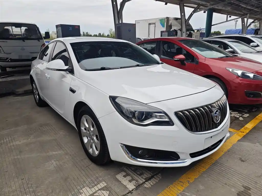Buick Regal 2015 1.6T Leading Tech Edition фото 4