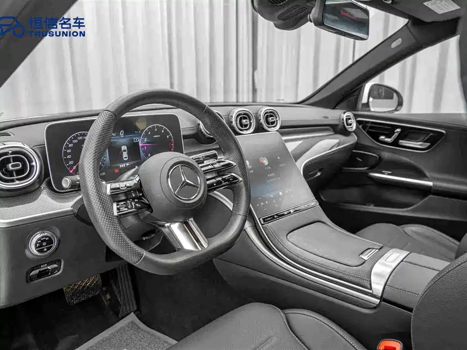 Фото 12 - Mercedes-Benz C-Class