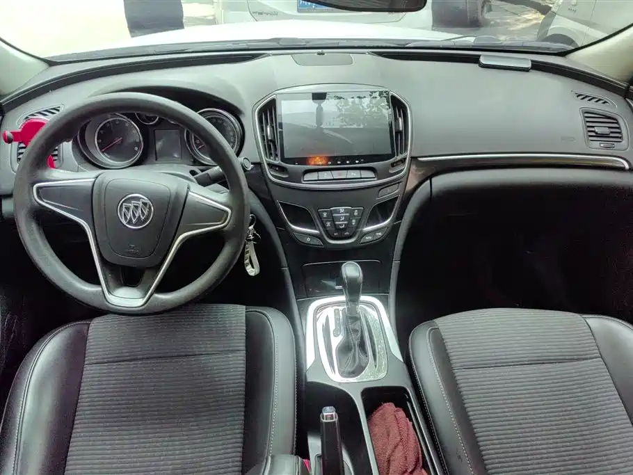 Buick Regal 2015 1.6T Leading Tech Edition фото 12
