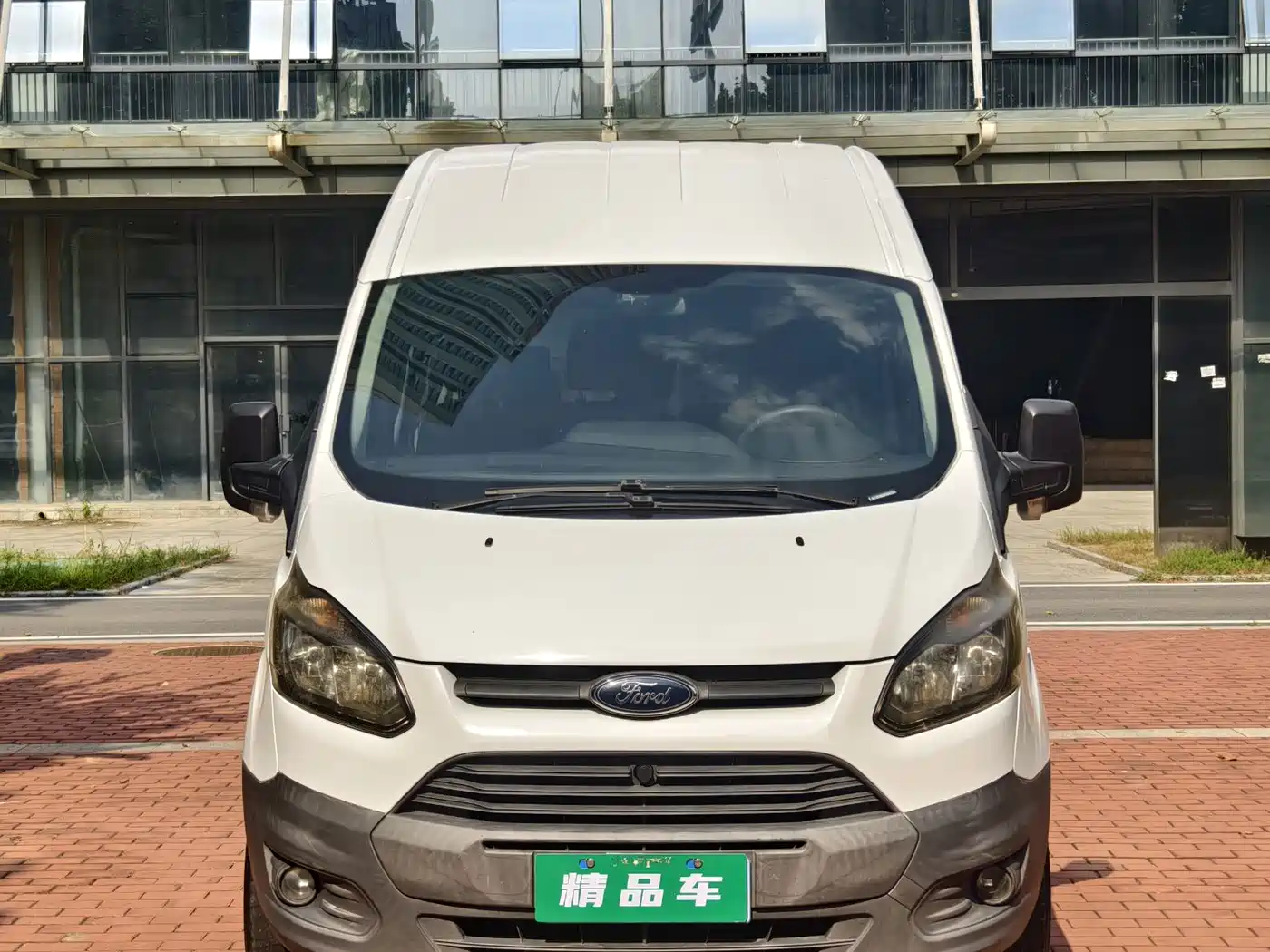 Ford Transit 2018 2017 Model 2.0T Diesel Multi-purpose Commercial Vehicle Short Wheelbase Medium Roof China IV