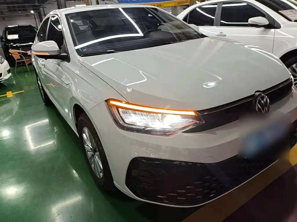 Volkswagen Lavida 2025 New Edge 1.5L Outstanding New Ease фото 4
