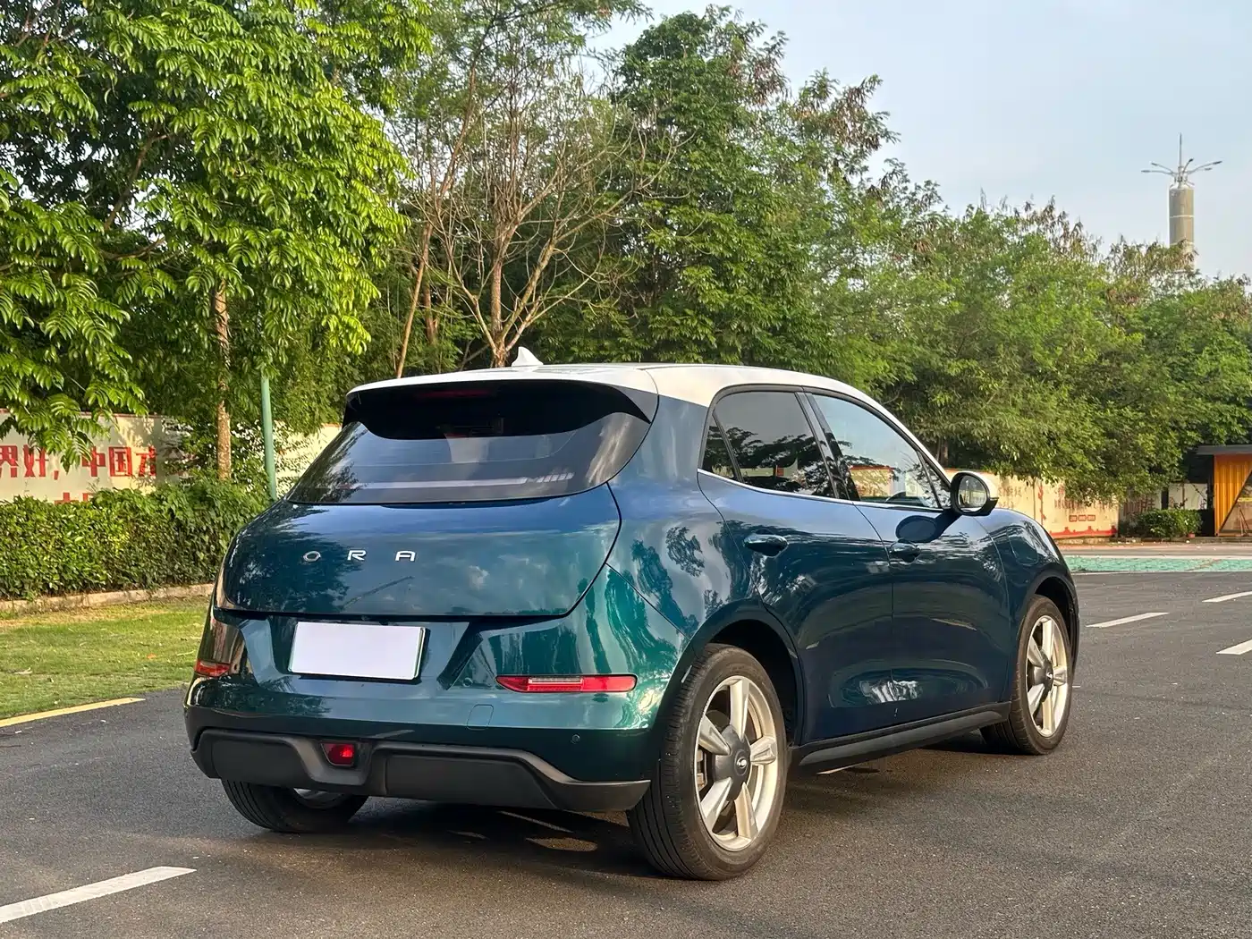 Ora Good Cat 2022 2022 400km Standard Range Luxury LFP