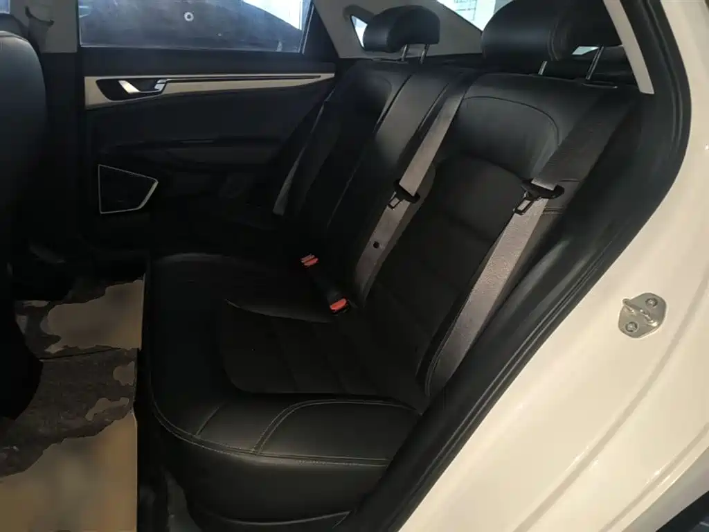 Geely Emgrand GL 2020 2020 1.4T CVT Asian Games Edition
