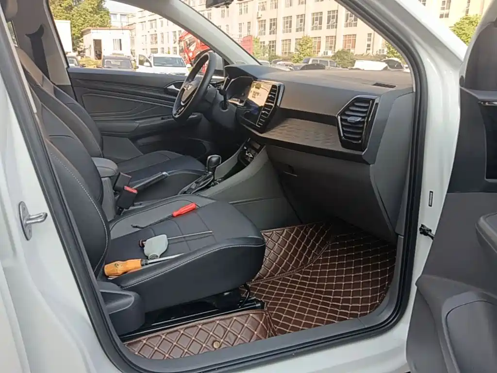 Фото 25 - Jetta VS5