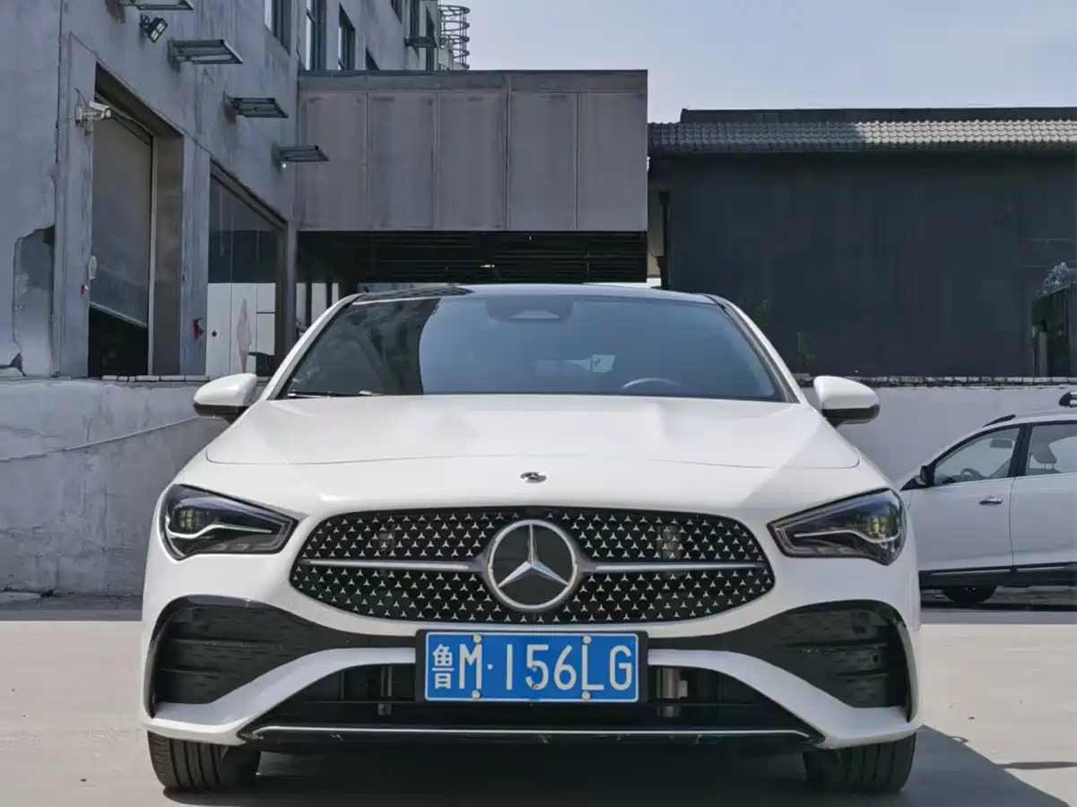 Mercedes-Benz CLA (Import) 2024 CLA 200 фото 2