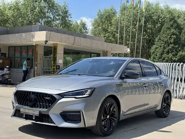 MG 6 Pro 1.5T, автомат, Trophy, Флагман