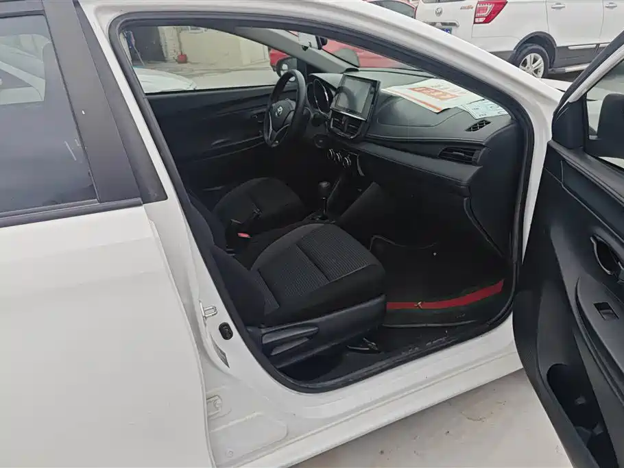 Toyota Vios 2021 1.5L CVT Chuangxing Edition фото 8