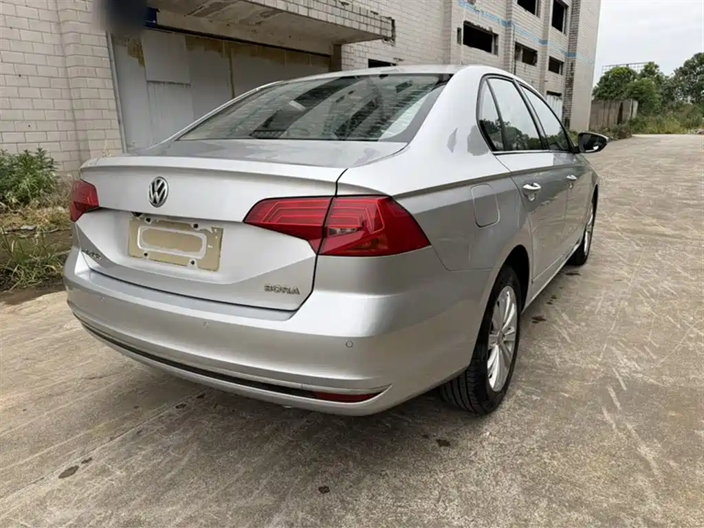 Volkswagen Bora 2016 Model 1.6L Automatic Comfort фото 14