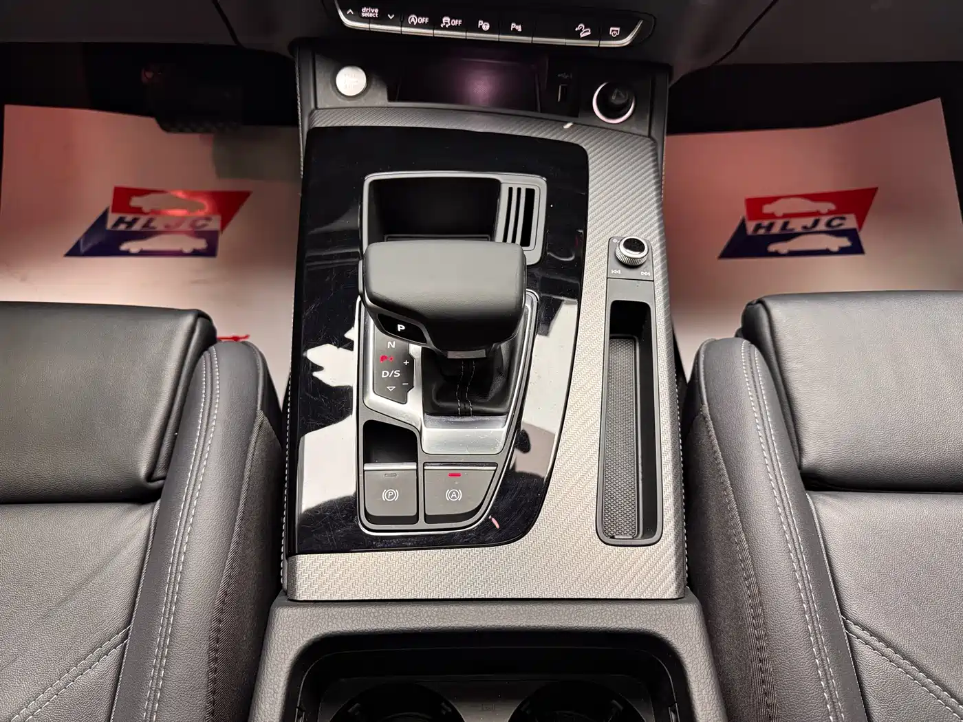 Audi Q5L 2021 45 TFSI Luxury Dynamic фото 9