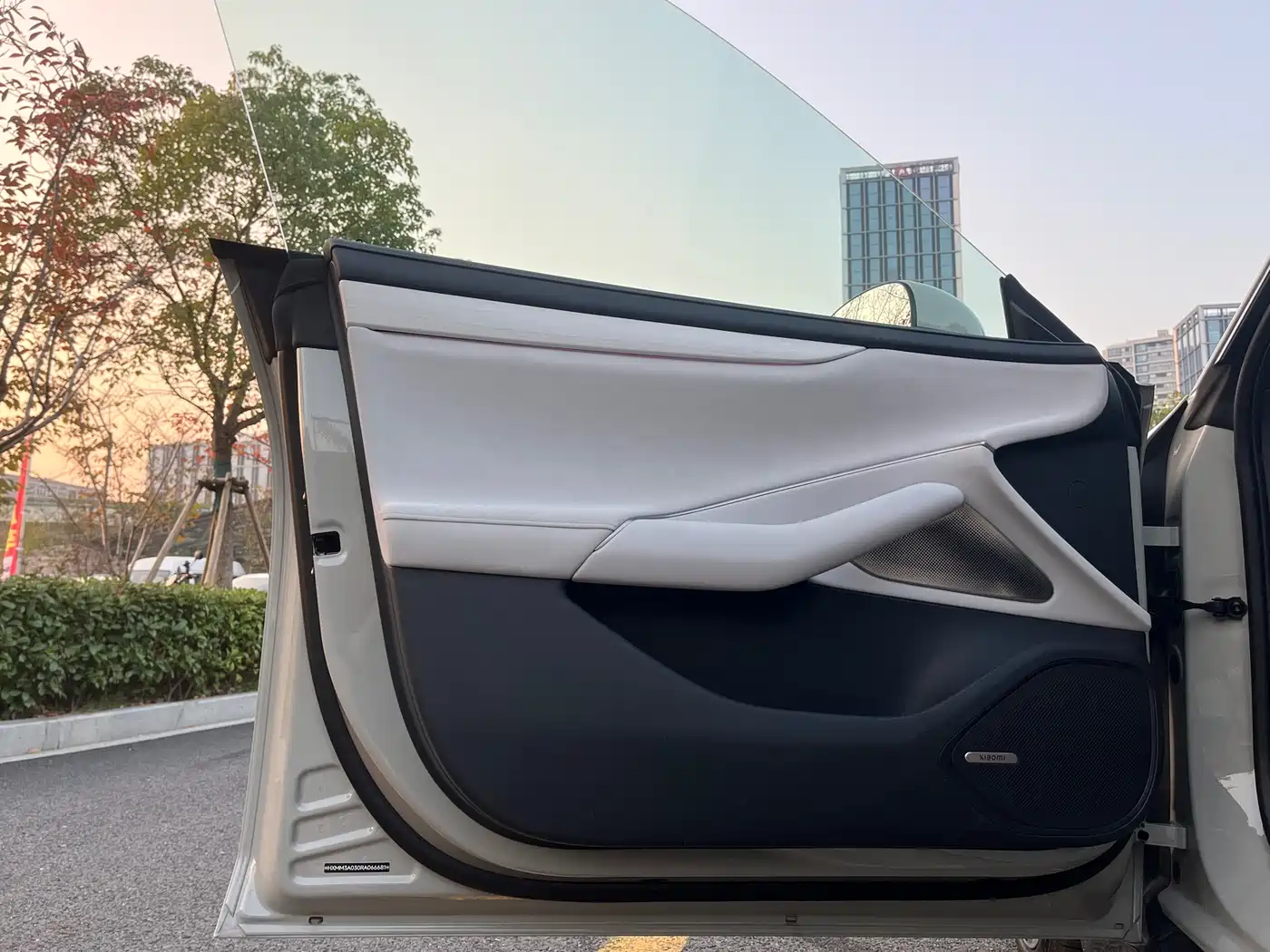 XIAOMI CAR XIAOMI SU7