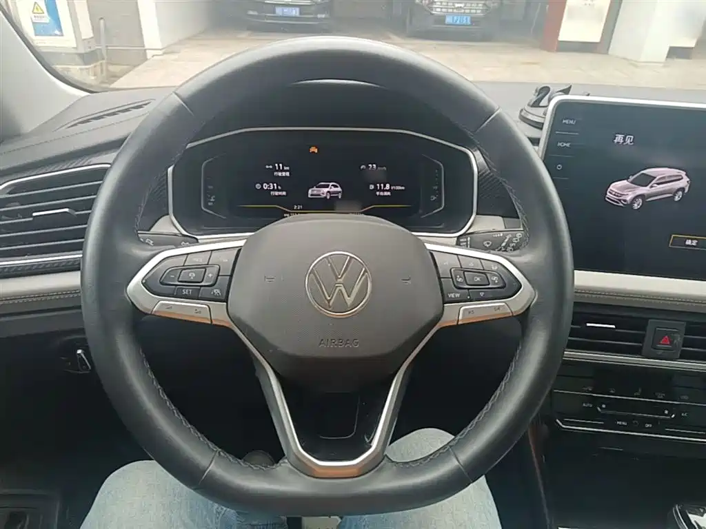 Volkswagen Tayron 2023 300TSI 2WD Luxury Plus Advanced Edition фото 11