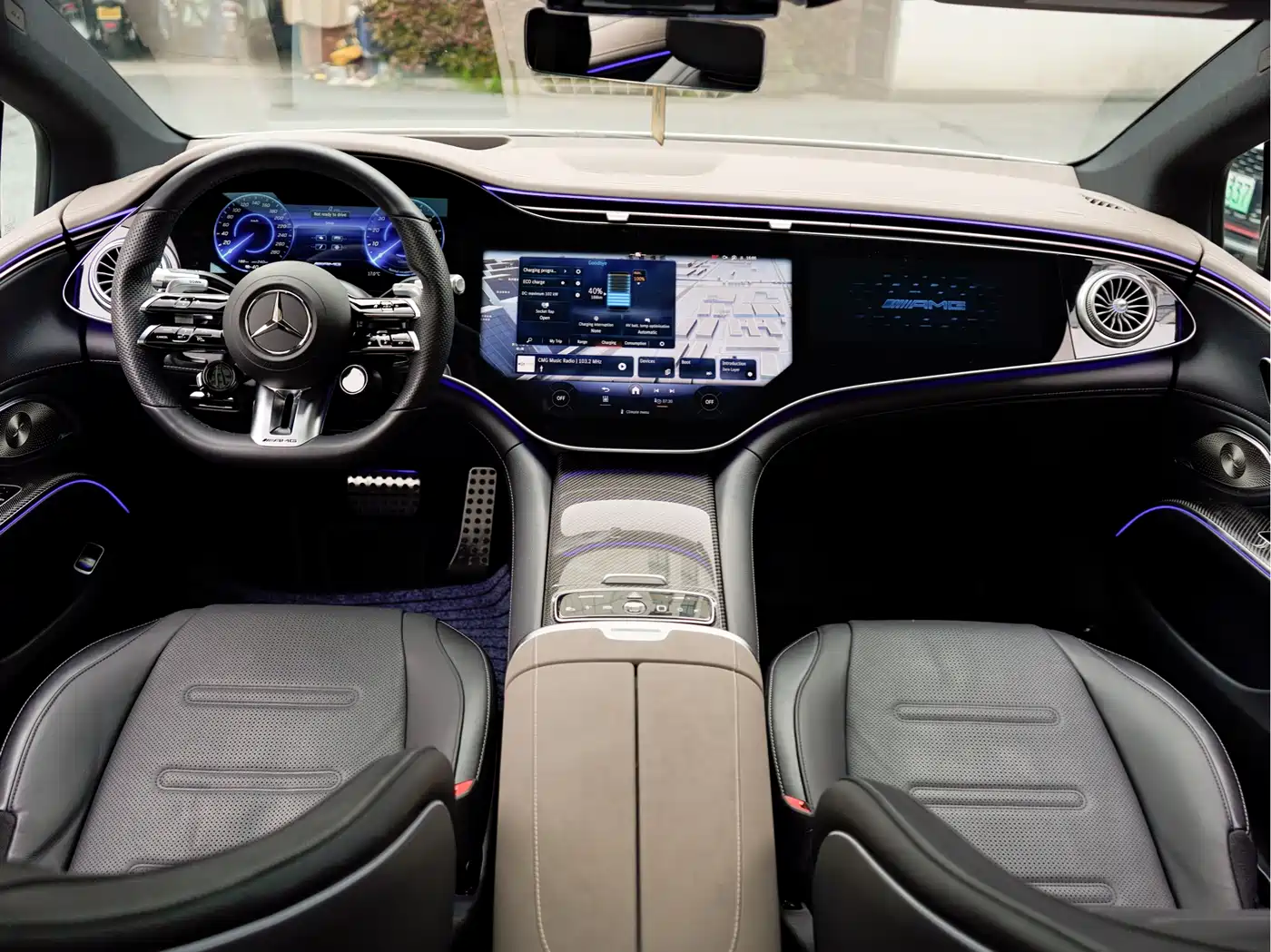 MERCEDES-BENZ EQS AMG