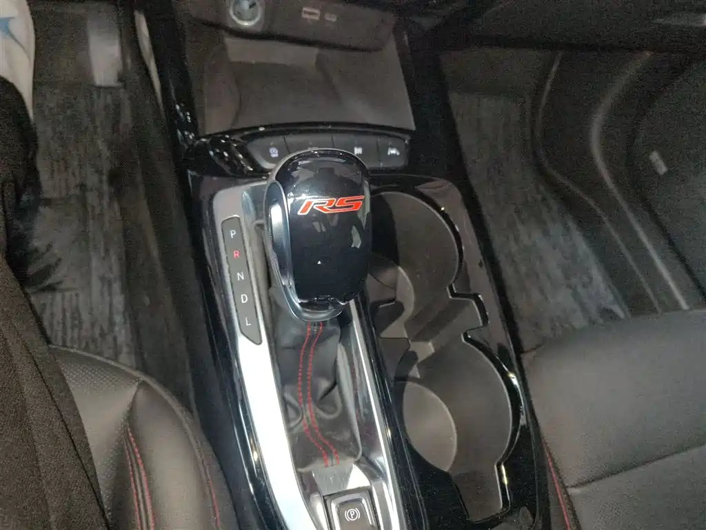 Chevrolet Seeker 2022 1.5T CVT RS Bee Trend Edition фото 14