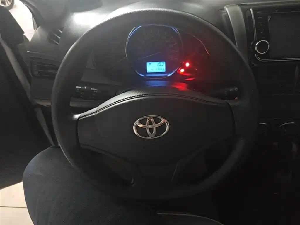 Toyota Vios 2014 1.5L Automatic Wisdom Edition фото 11