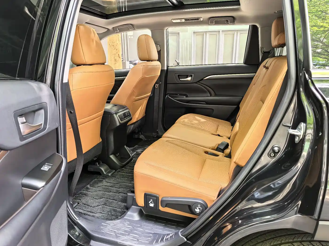 Toyota Highlander 2018 Model 2.0T 4WD Knight Edition 7-Seater China VI фото 7