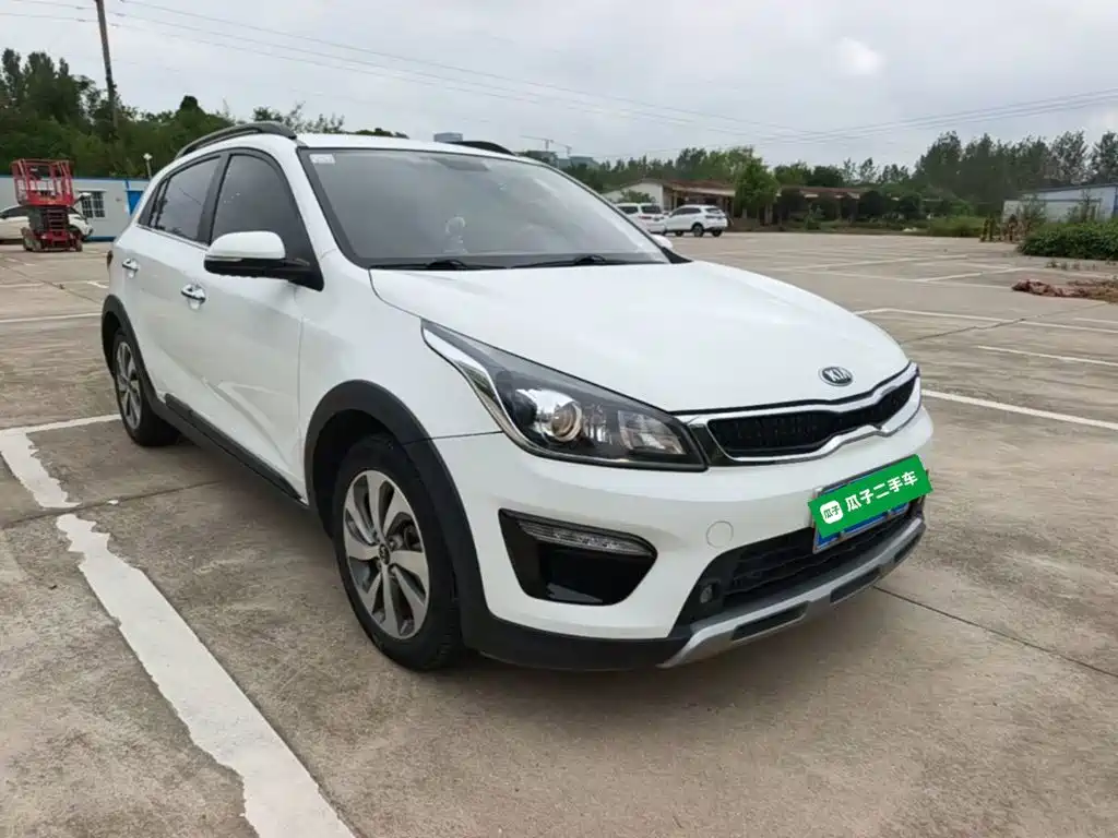 Kia KX CROSS 2018 2017 1.4L AT GLS