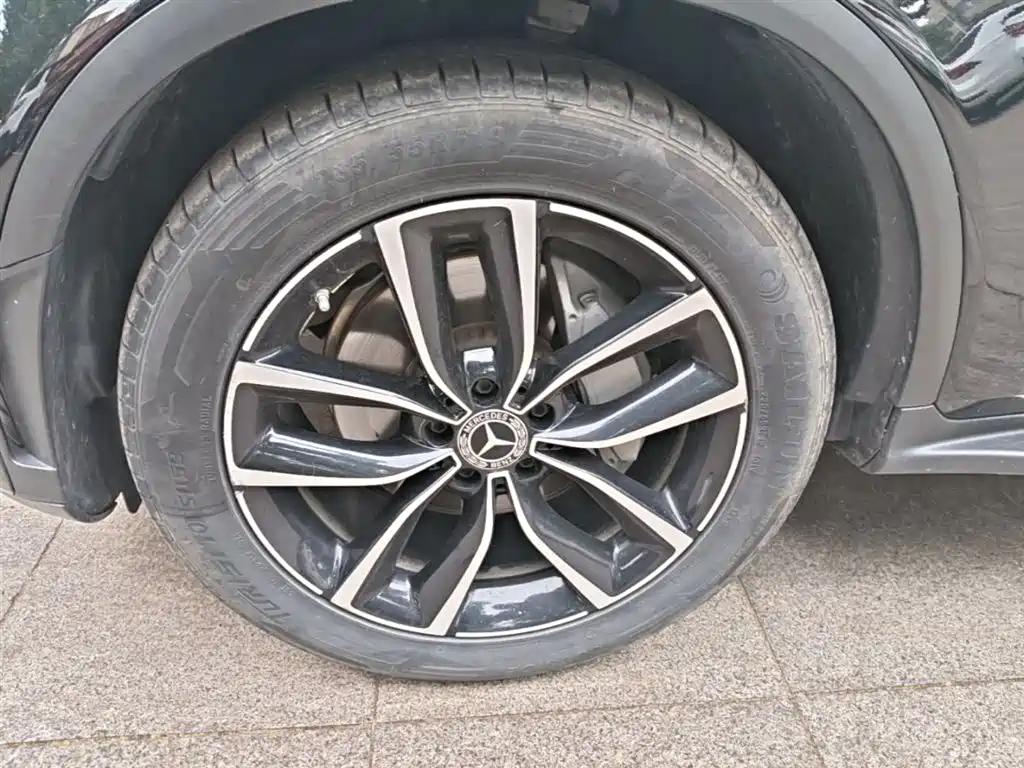 Mercedes-Benz GLC 2020 Facelift GLC 300 L 4MATIC Dynamic фото 23