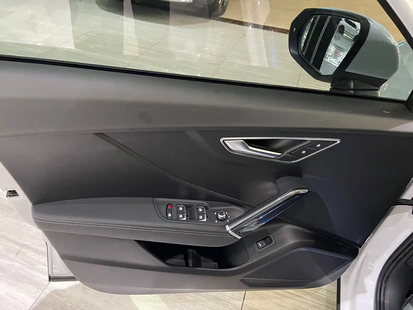 Audi Q2L 2022 35 TFSI Fashion Dynamic фото 18