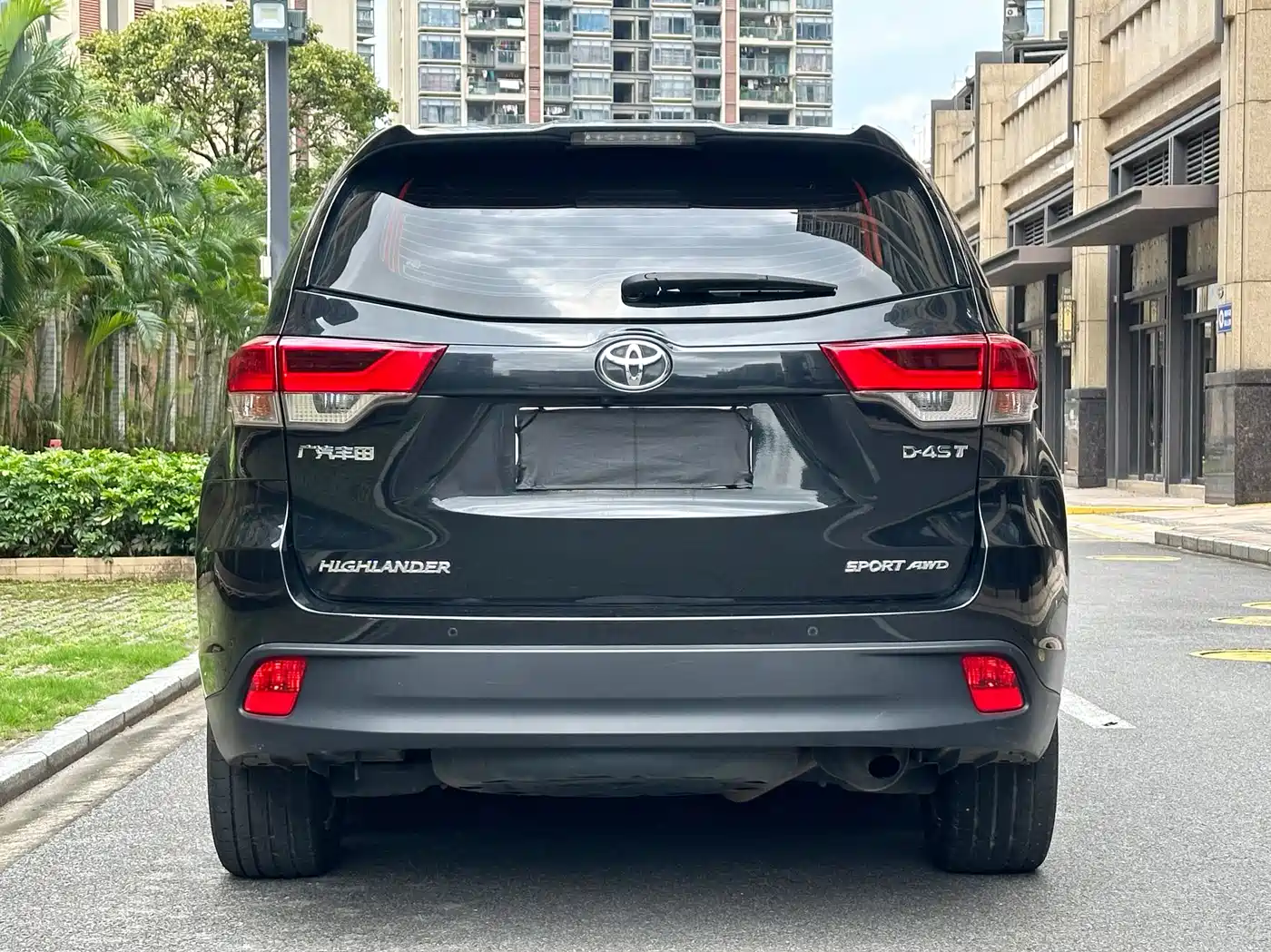 Toyota Highlander 2021 2.0T AWD Luxury 7-Seater фото 4