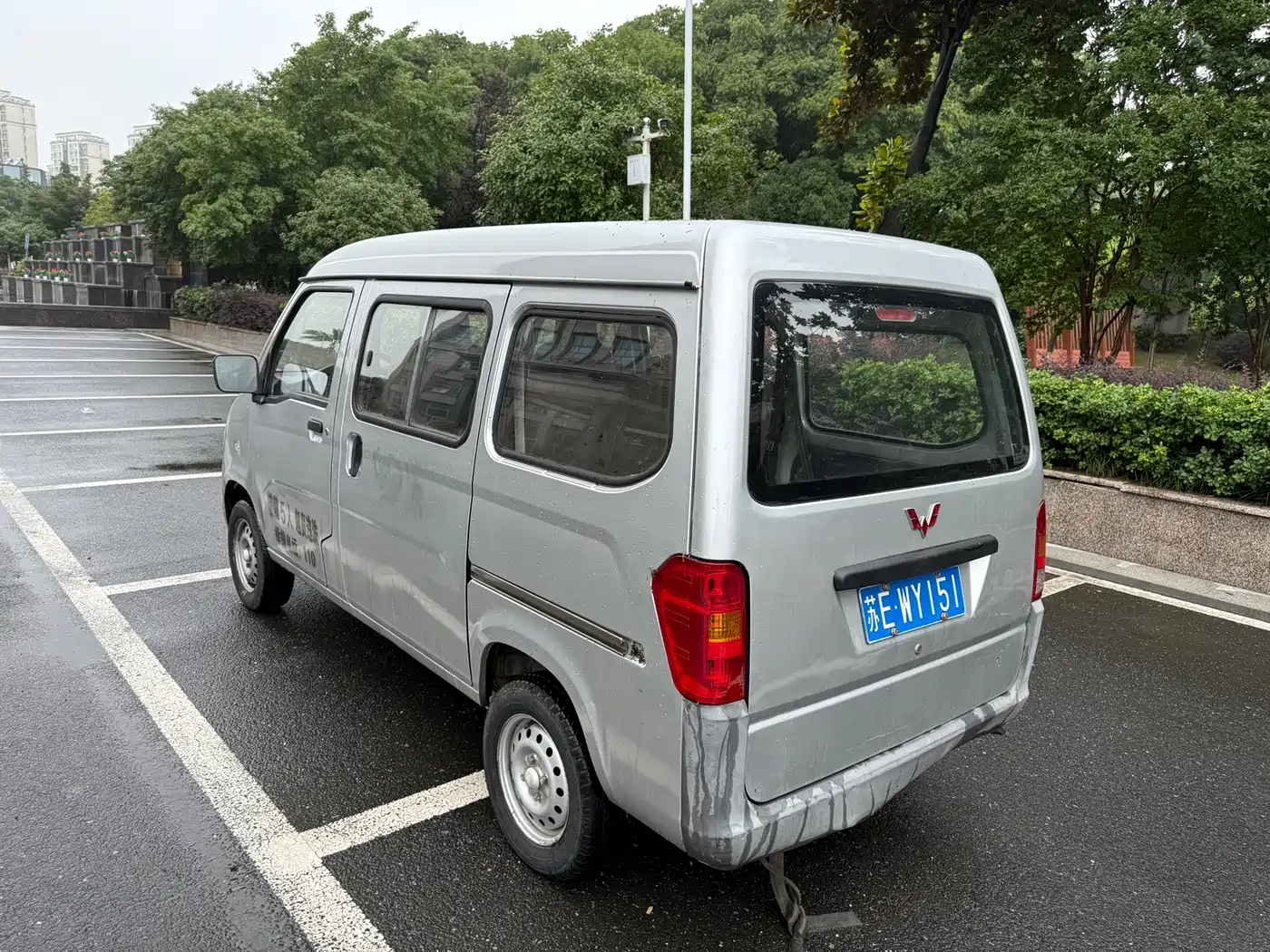 Wuling Motors Wuling Zhiguang 2018 2015 1.2L Standard LSI