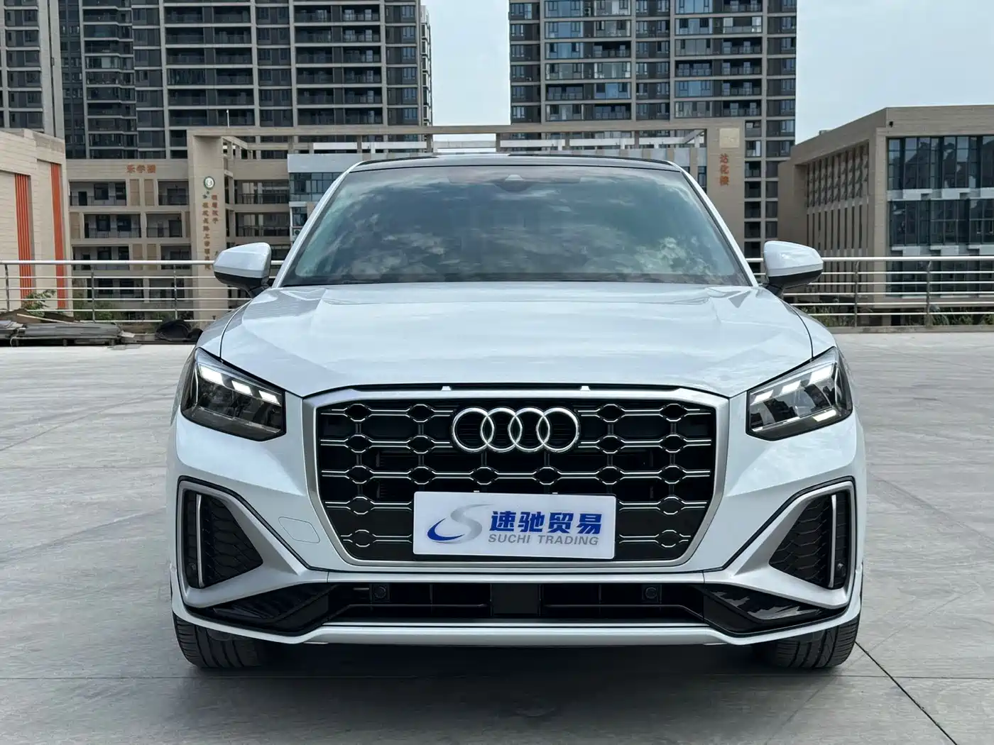 Audi Q2L 2022 35 TFSI Fashion Dynamic фото 2