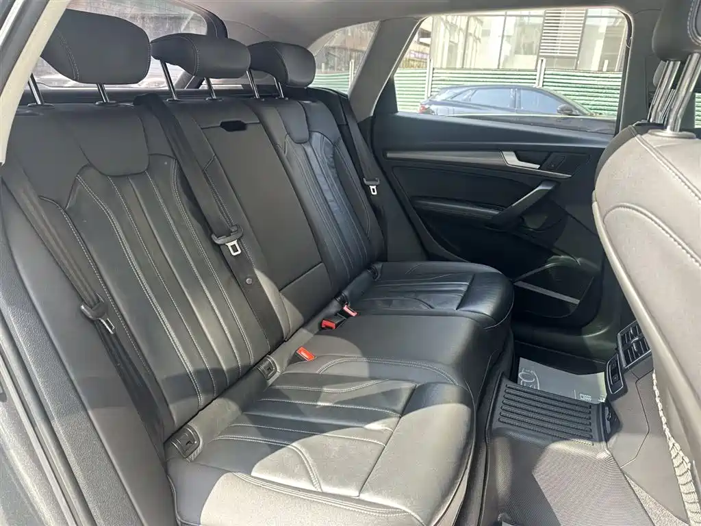 Audi Q5L 2021 45 TFSI Luxury Dynamic фото 21