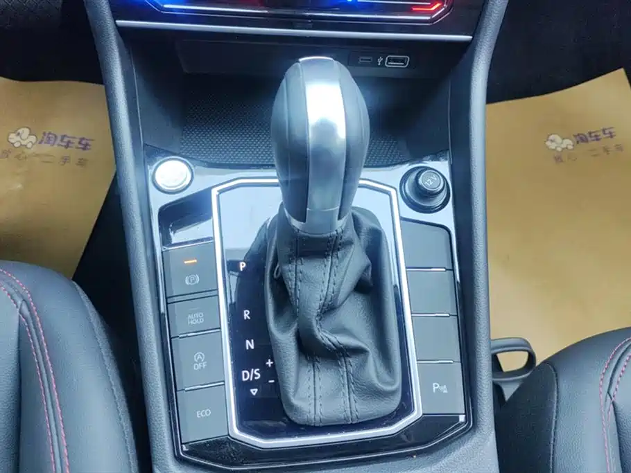 Volkswagen Lavida 2024 Model 300TSI DSG Starlight Leading Edition фото 16