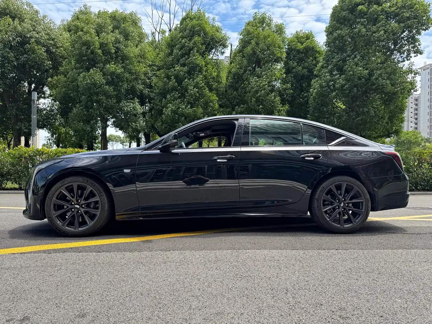 Cadillac CT5 2024 28T Platinum Edition фото 9