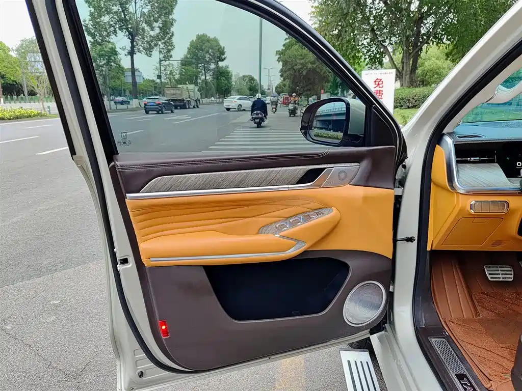 Tank 500 2022 3.0T Business Edition Zaojing 5-Seater фото 6