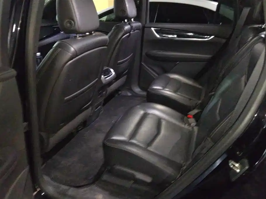 Cadillac XT6 2021 28T 6-Seater AWD Luxury Premium Audio Edition фото 11
