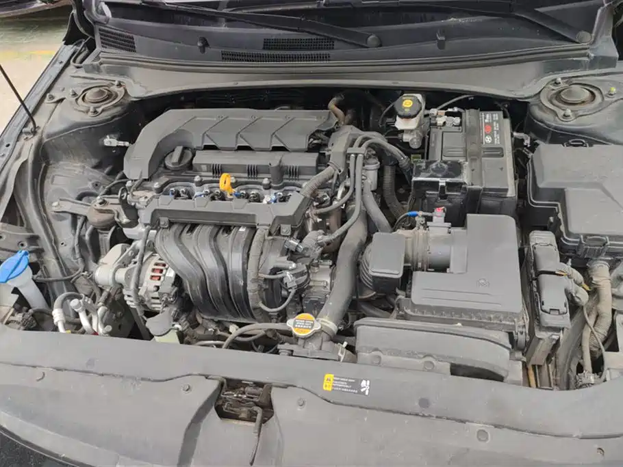 Hyundai Elantra 2023 Model 1.5L CVT LUX Premium Edition фото 10