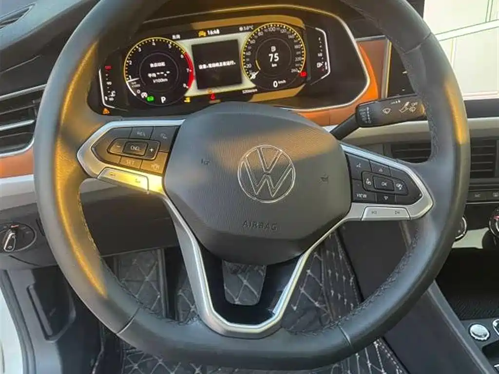 Volkswagen Bora 2023 200TSI DSG Smart Edition фото 10
