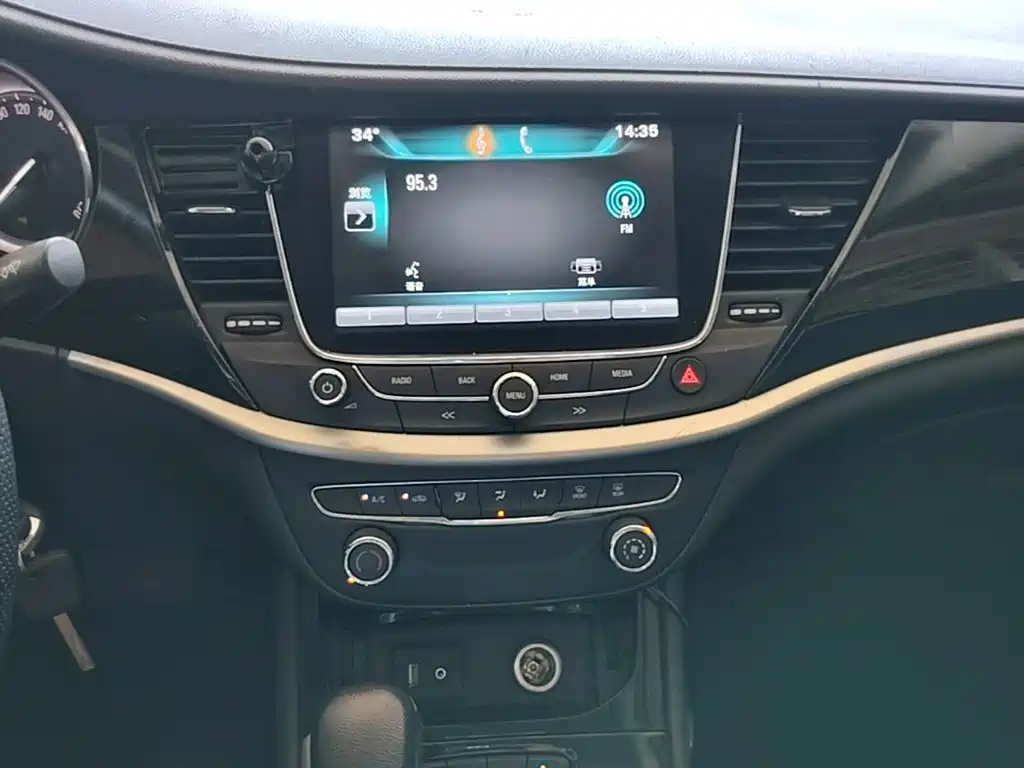 Buick Verano 2016 2015 Sedan 20T Dual-clutch Leading