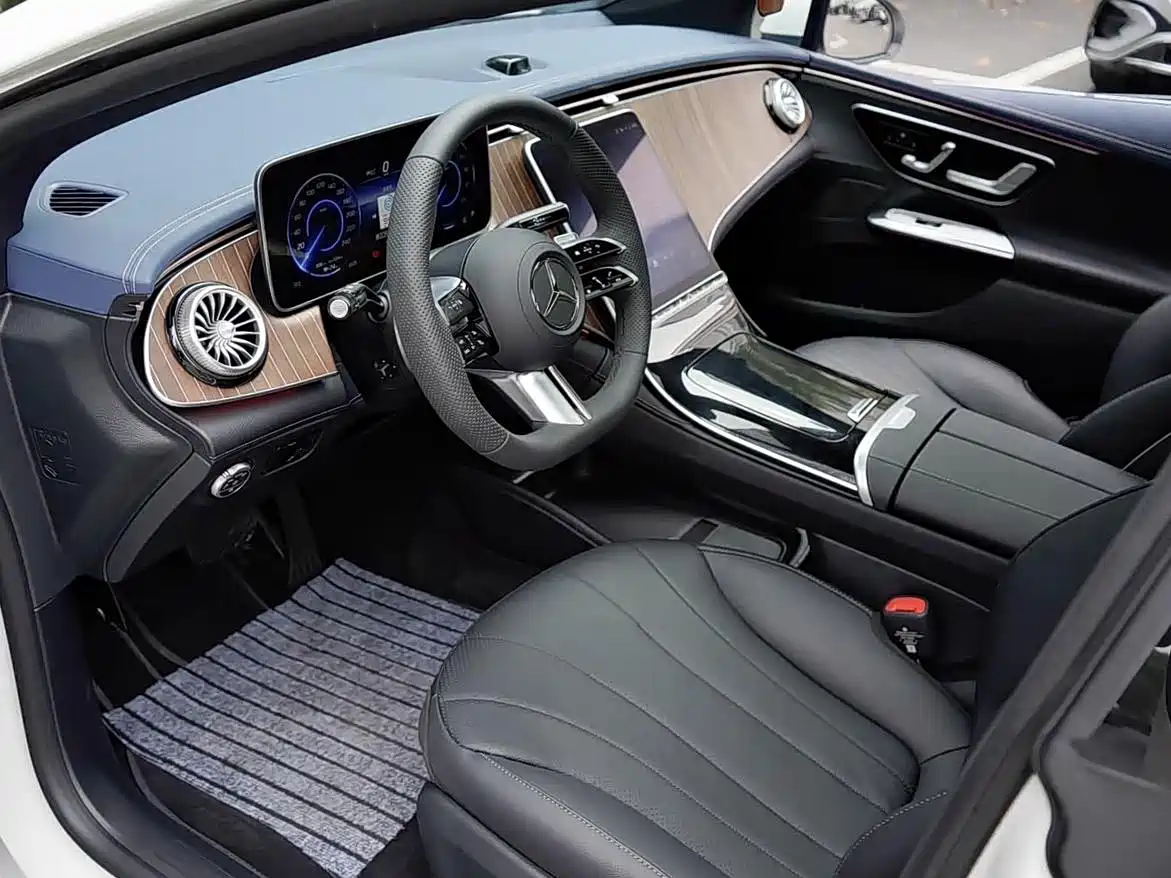 Mercedes-Benz EQE 2026 2025 500 4MATIC Pioneer
