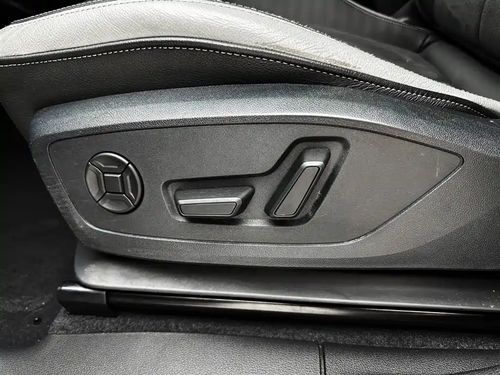 Audi Q3 2022 35 TFSI Fashion Dynamic фото 17