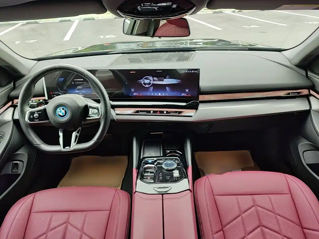 BMW i5 2026 2025 eDrive 35L M Sport Package