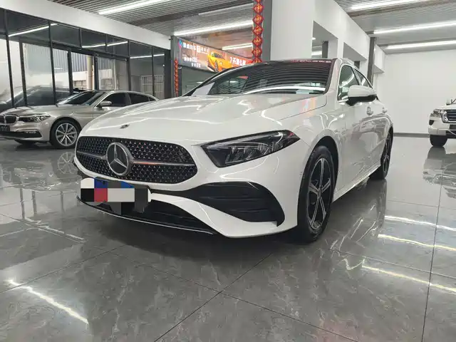 MERCEDES-BENZ A CLASS