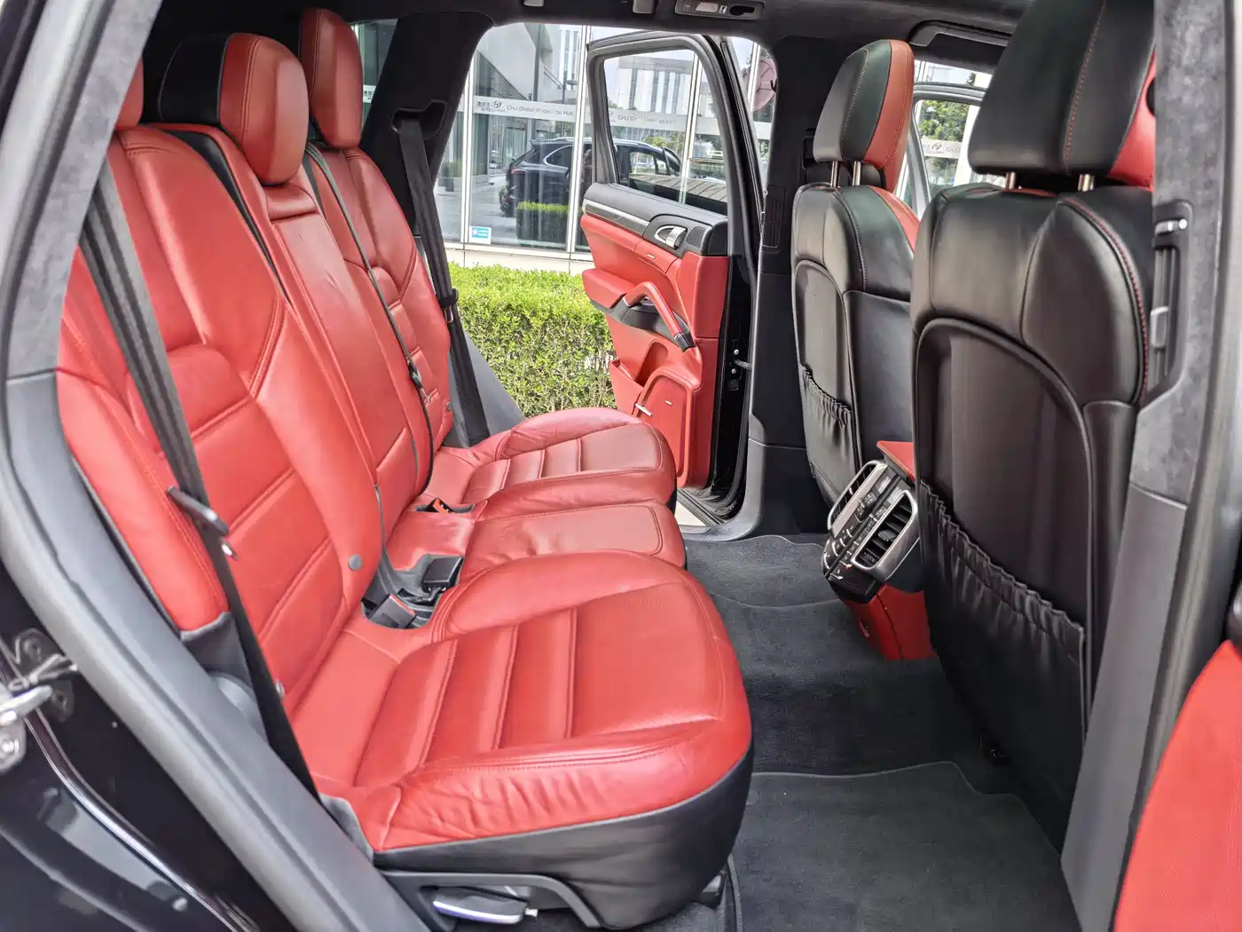 Porsche Cayenne 2015 Cayenne Turbo 4.8T фото 40