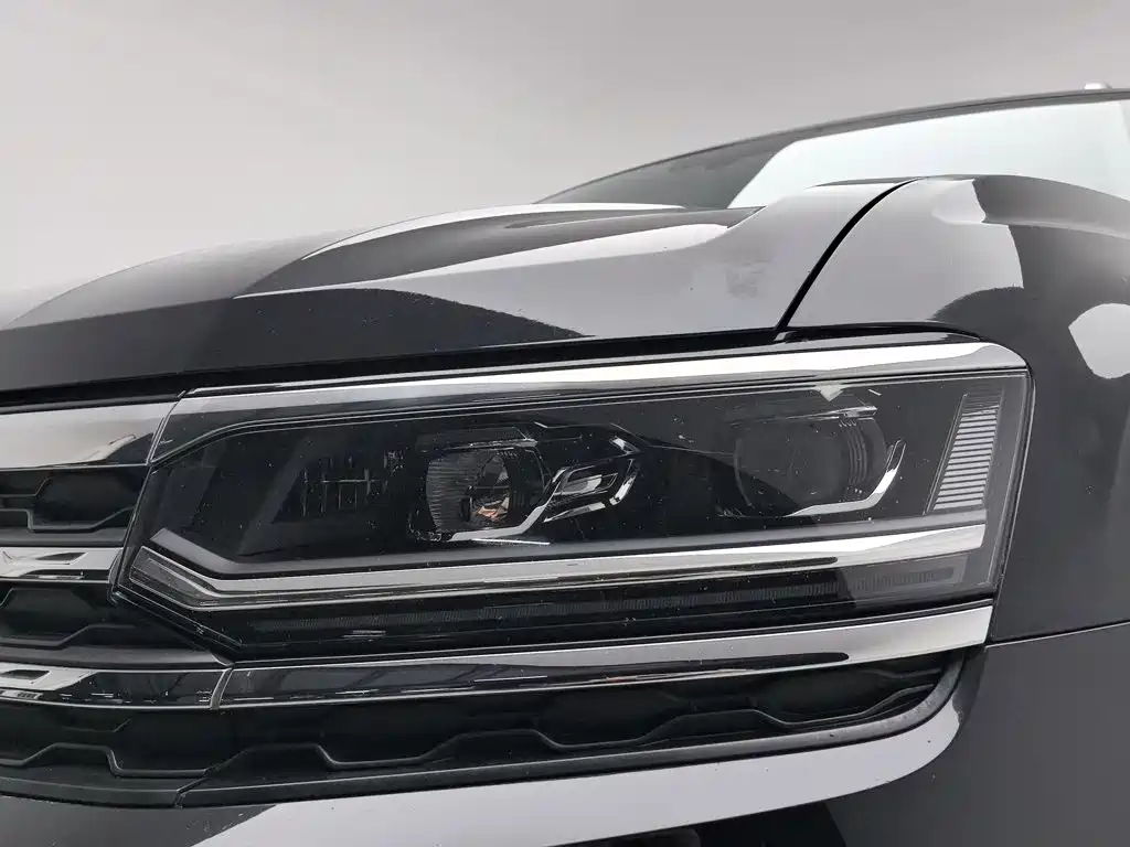 Фото 7 - Volkswagen Teramont