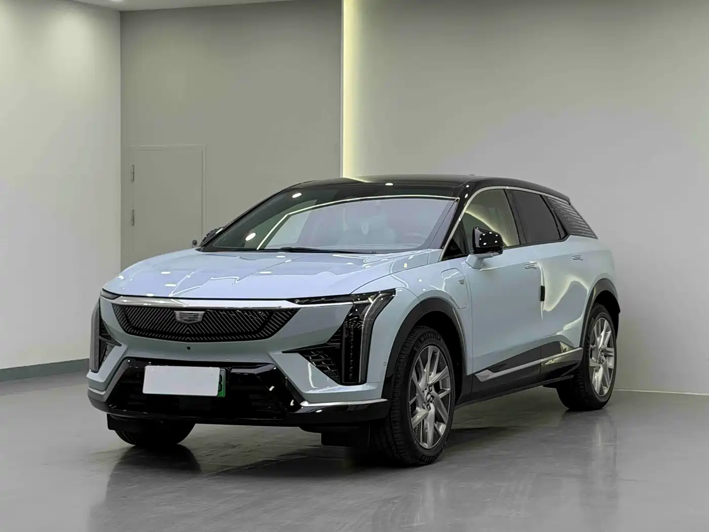 CADILLAC IQ AOGE