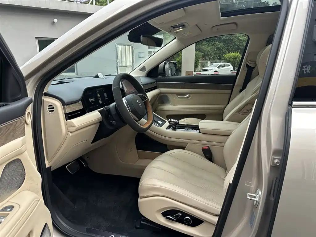 AITO Wenjie AITO M7 2022 1.5T RWD Comfort Edition фото 3